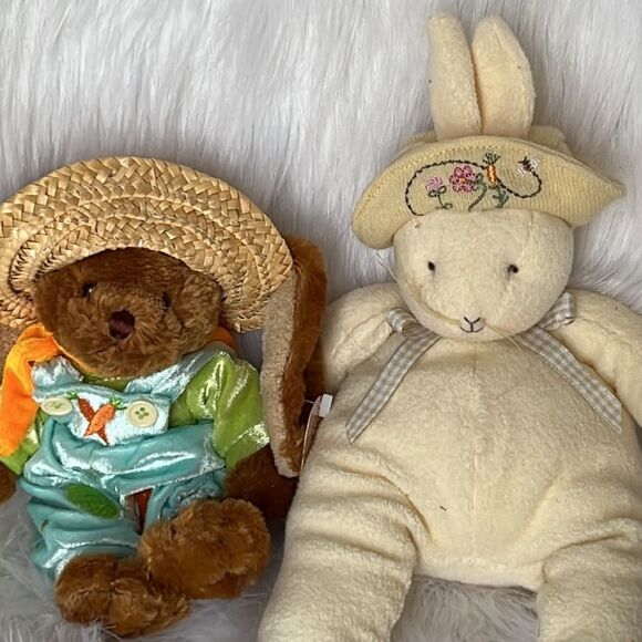 Hallmark/March of Dimes bunny plush bundle - Picture 10 of 11